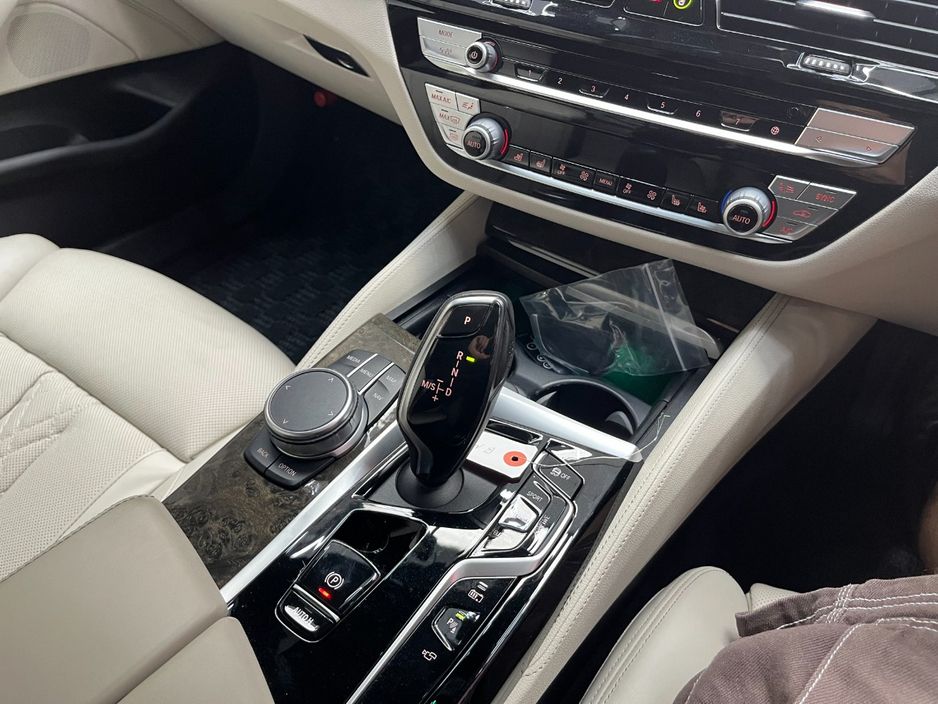 2021 BMW 5 Series