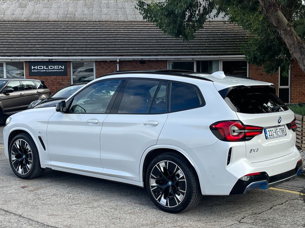 2022 BMW iX3
