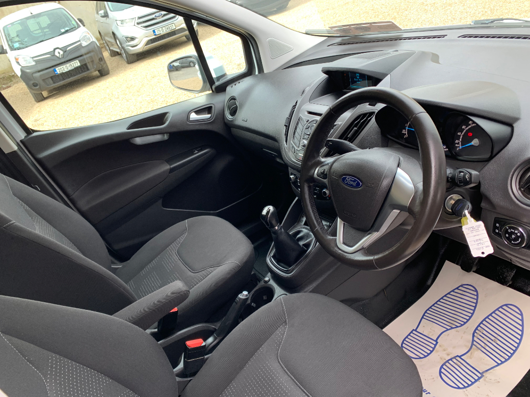 2018 Ford Transit Courier