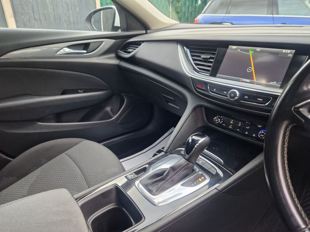 2018 Vauxhall Insignia