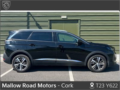 2021 Peugeot 5008
