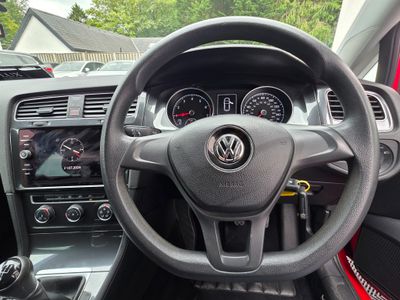 2017 Volkswagen Golf