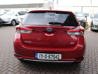 2017 Toyota Auris