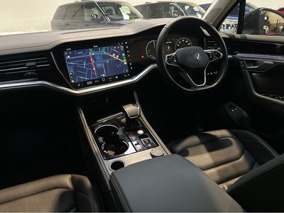 2024 Volkswagen Touareg