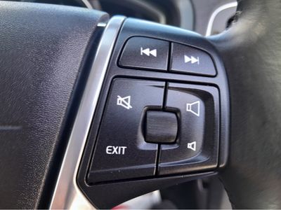 2015 Volvo V40