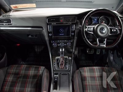 2016 Volkswagen Golf