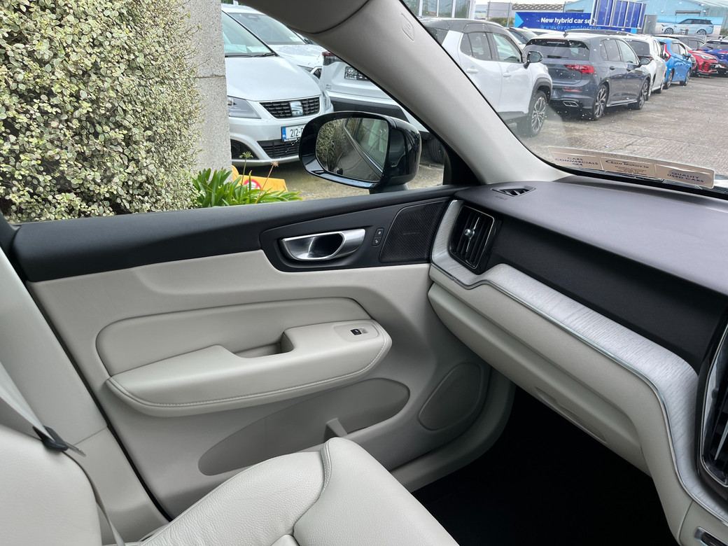 2024 Volvo XC60