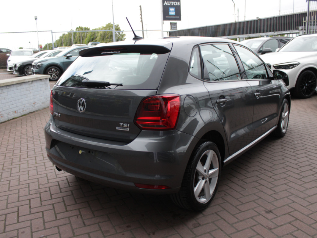 2017 Volkswagen Polo