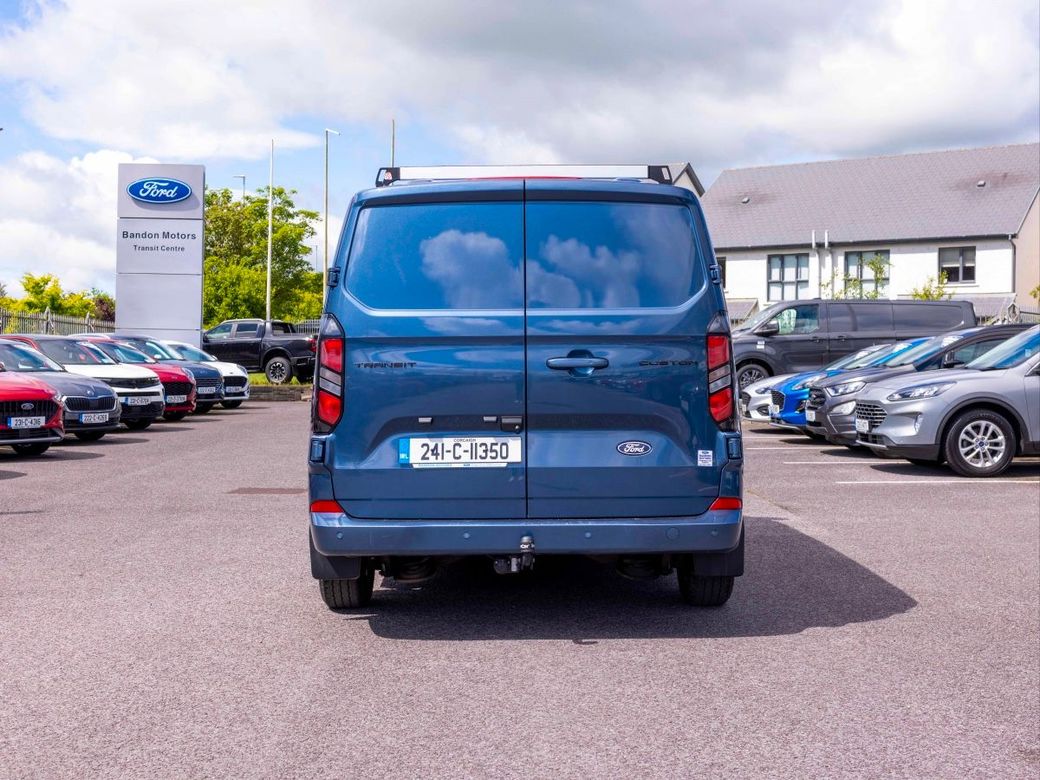2024 Ford Transit Custom