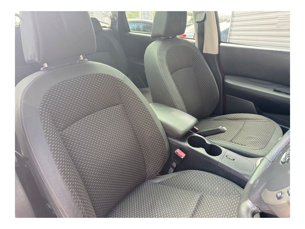 2009 Nissan Qashqai +2