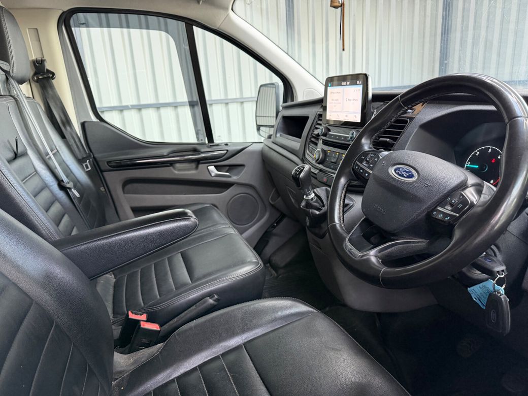 2023 Ford Transit Custom