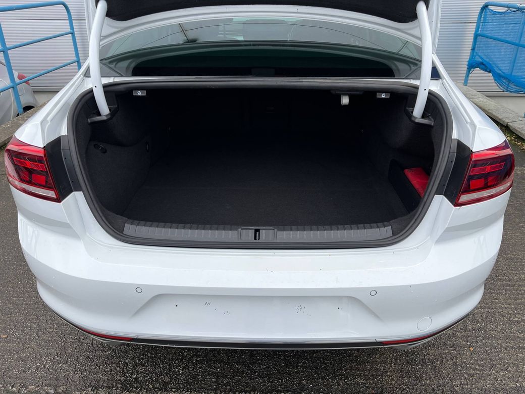 2022 Volkswagen Passat