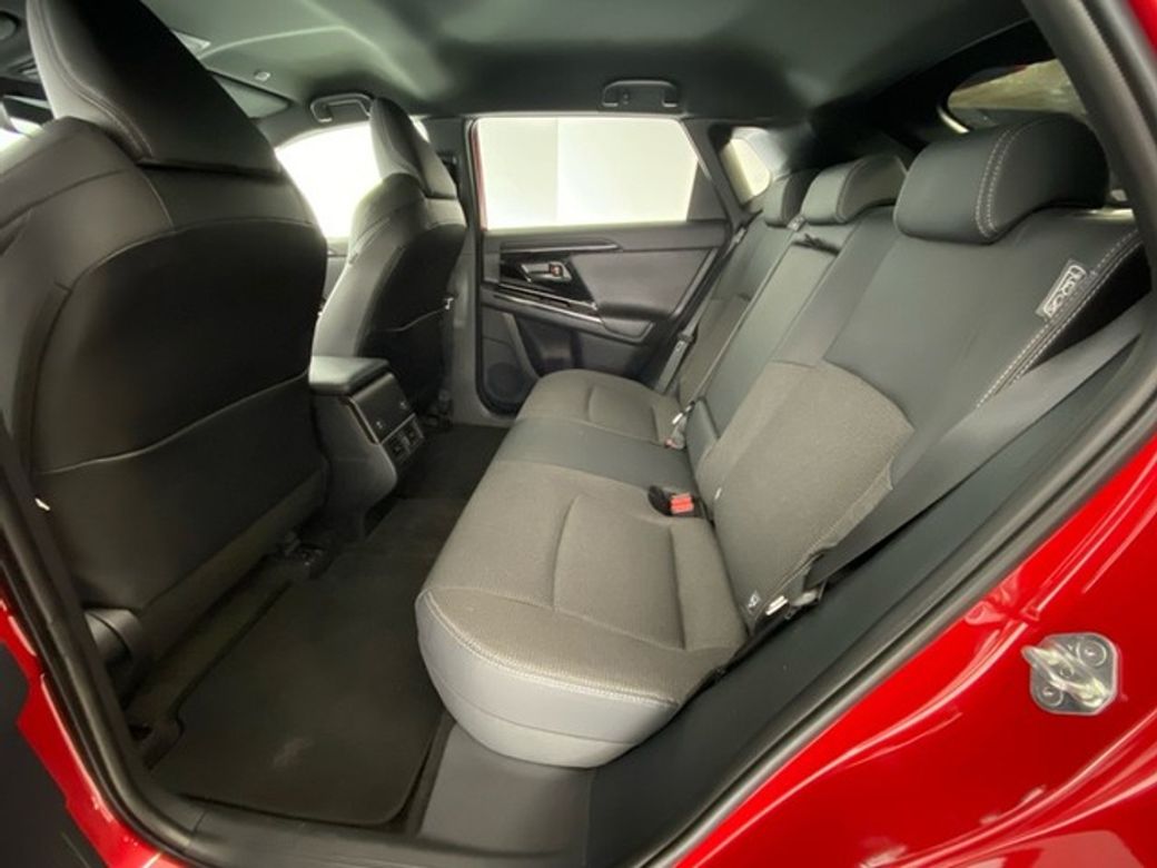 2025 Toyota bZ4X