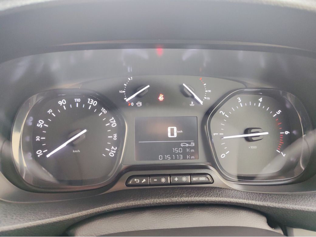 2024 Peugeot Expert