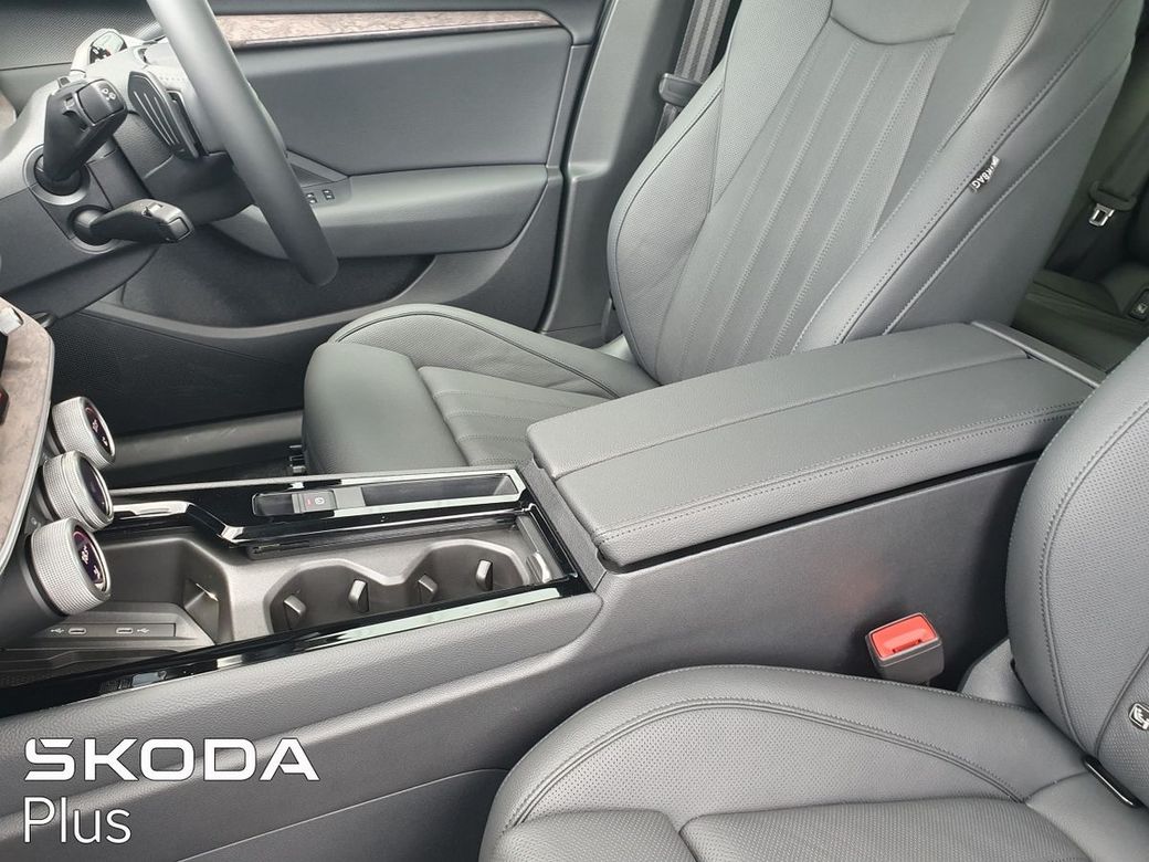 2025 Skoda Superb