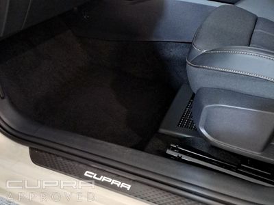 2025 Cupra Leon