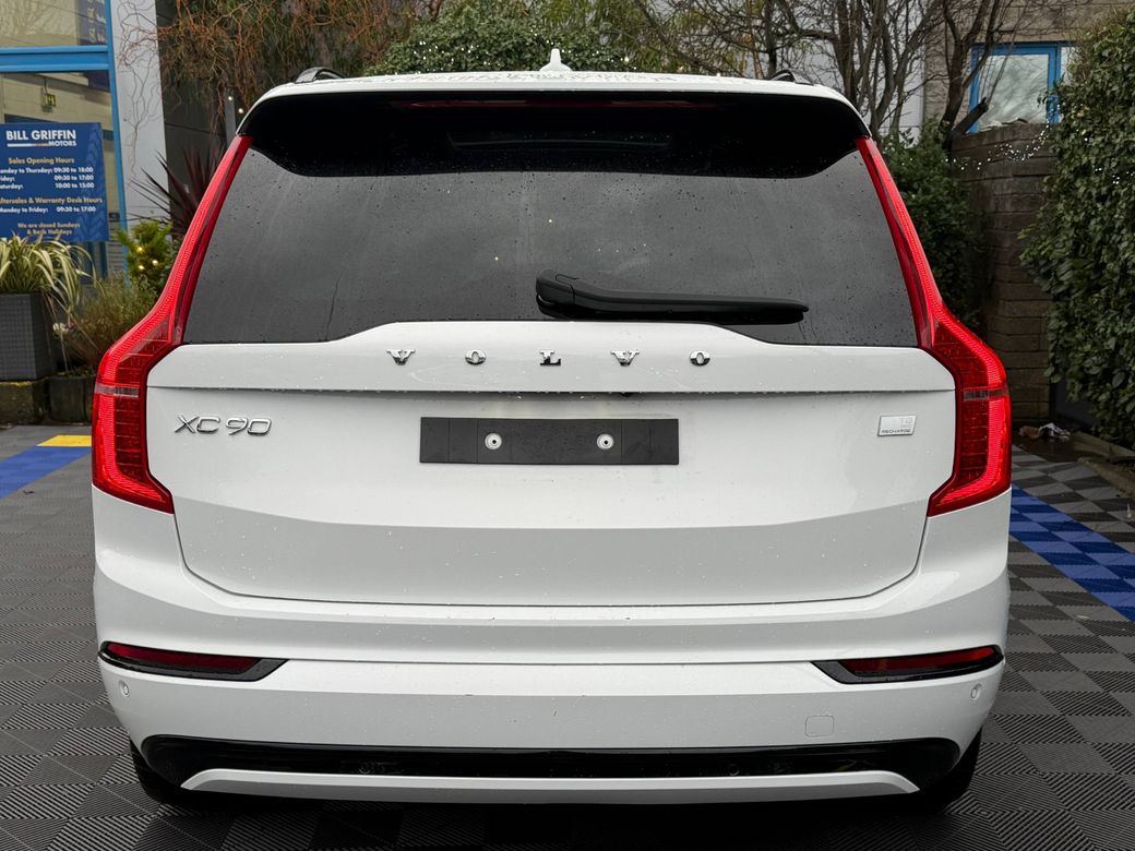 2022 Volvo XC90