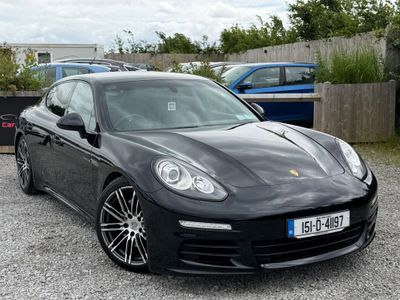 2015 Porsche Panamera
