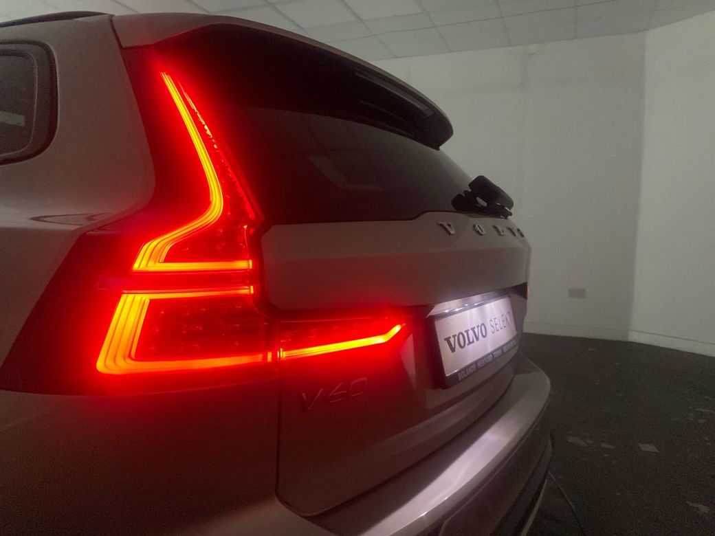 2023 Volvo V60