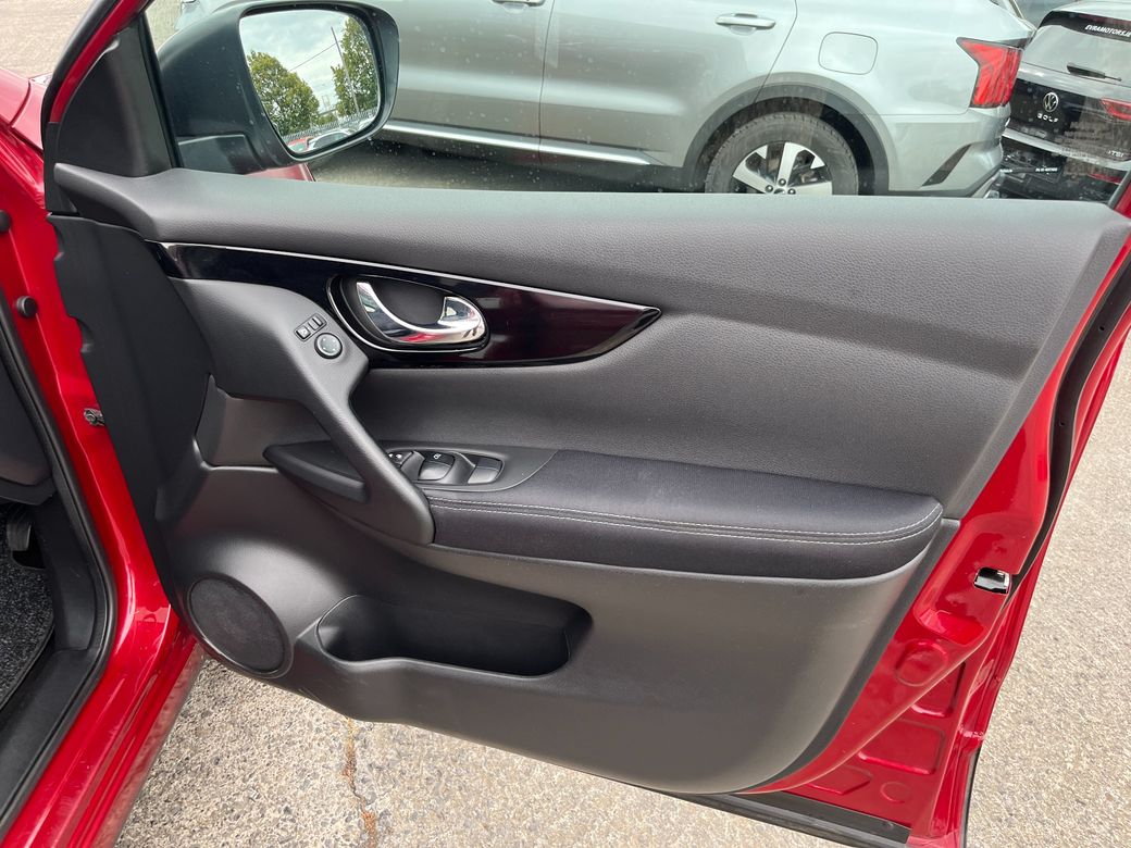 2017 Nissan Qashqai