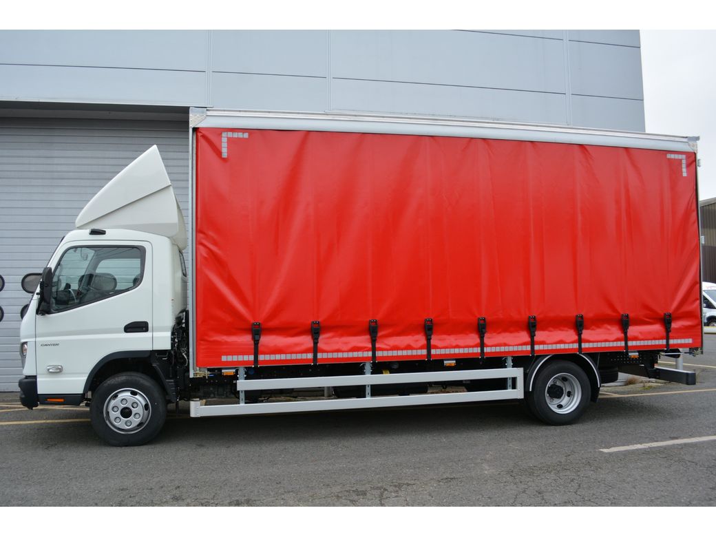 2025 FUSO Canter