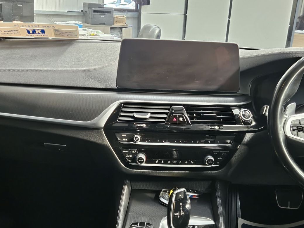 2022 BMW 5 Series