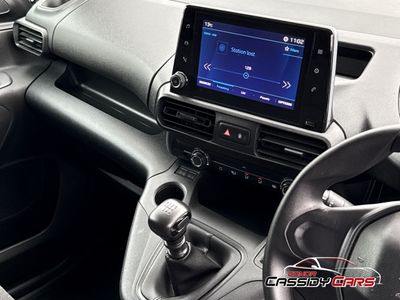 2023 Peugeot Partner