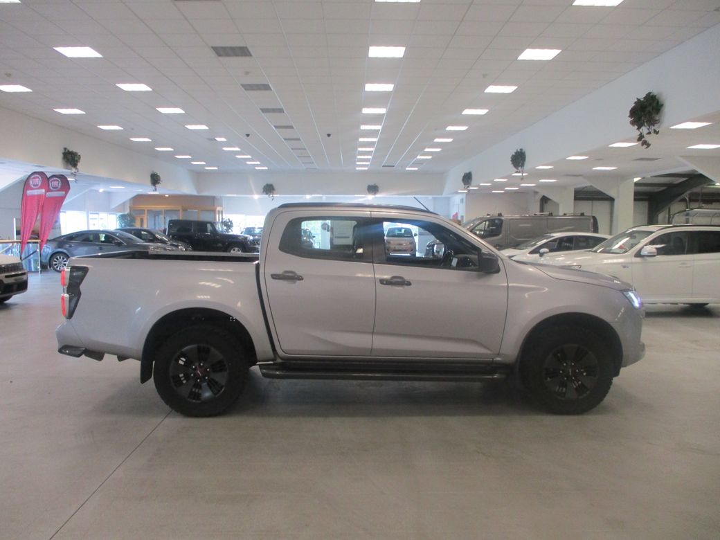2021 Isuzu D-MAX