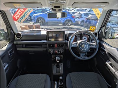 2025 Suzuki Jimny