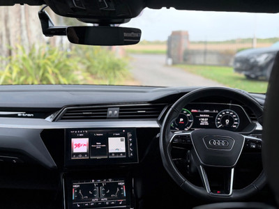 2022 Audi e-tron