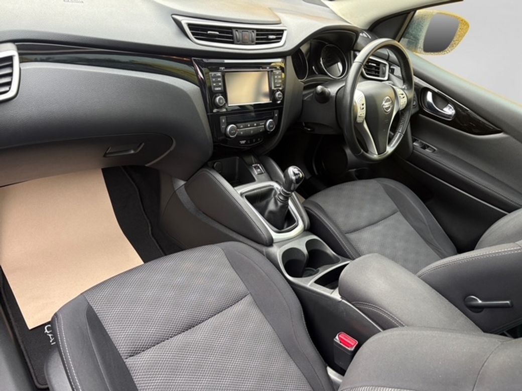 2017 Nissan Qashqai