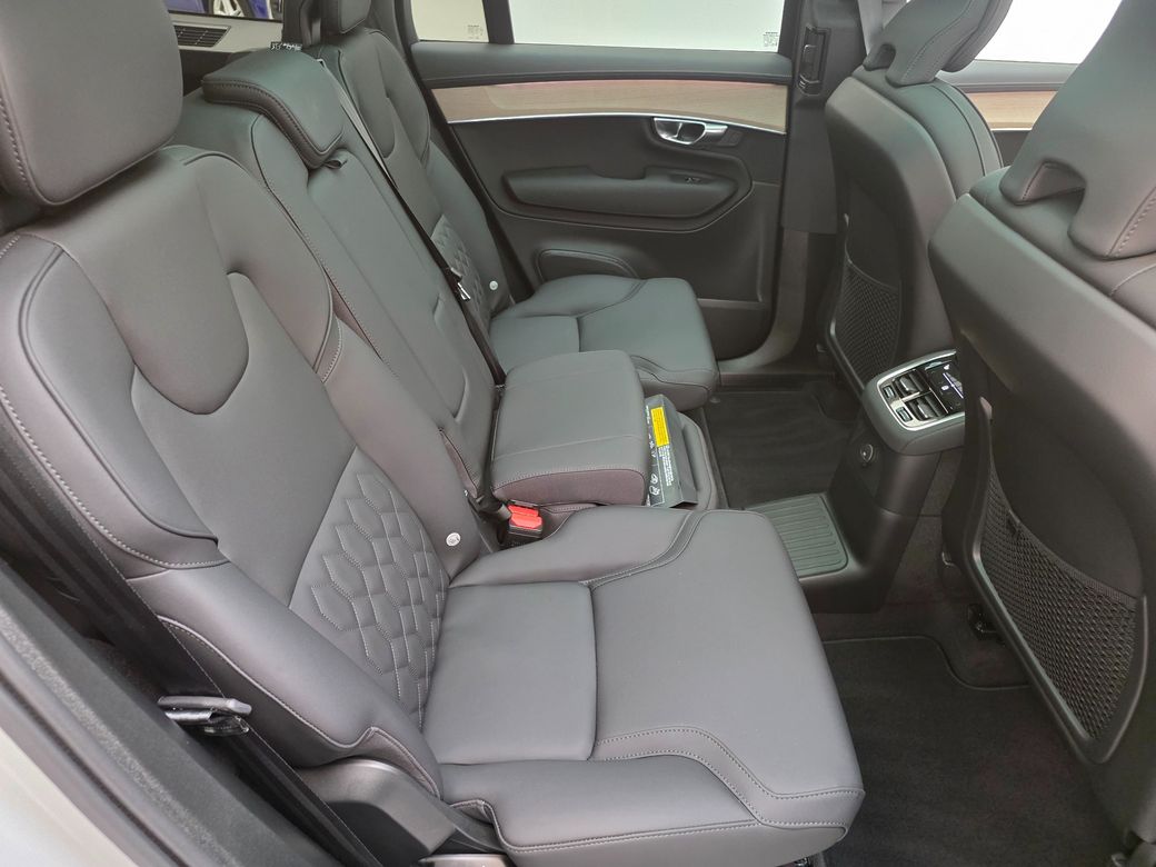 2025 Volvo XC90