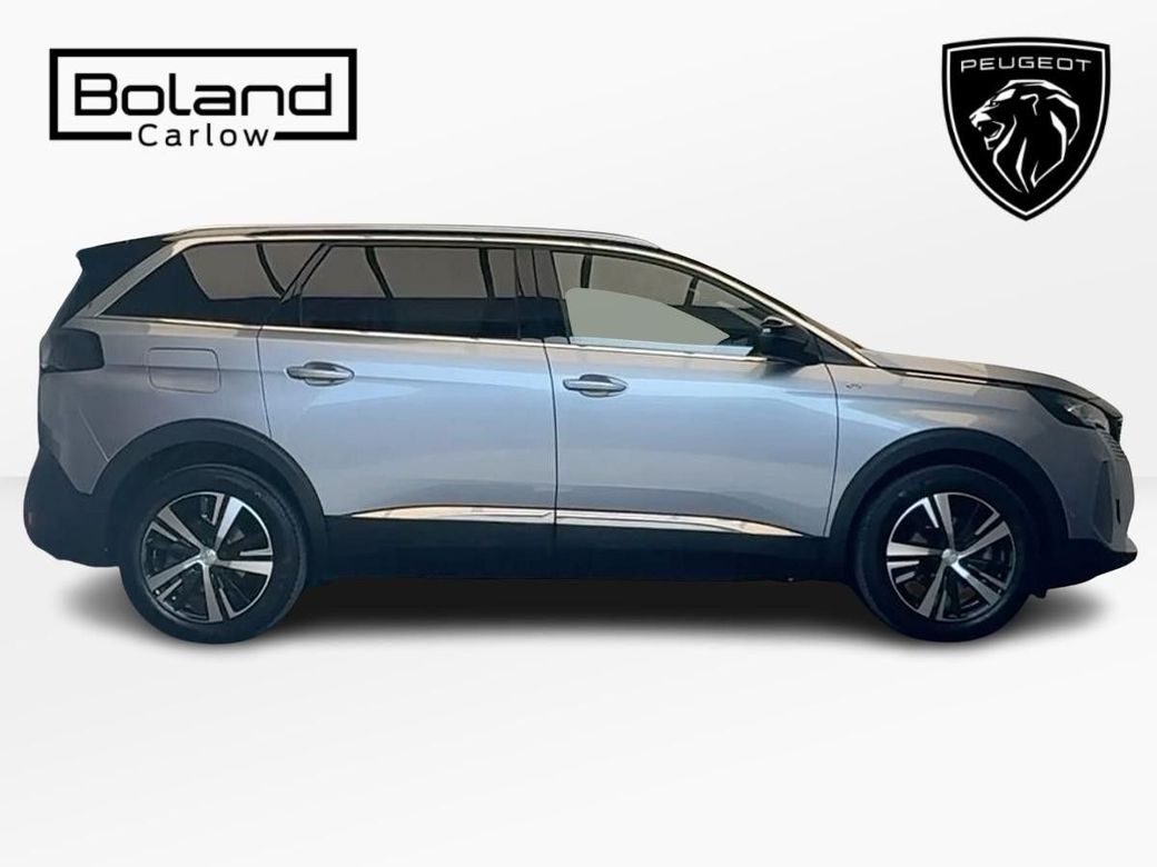 2024 Peugeot 5008
