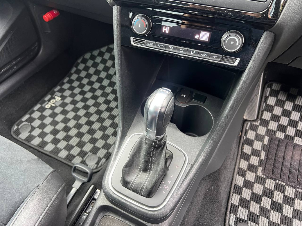 2017 Volkswagen Polo