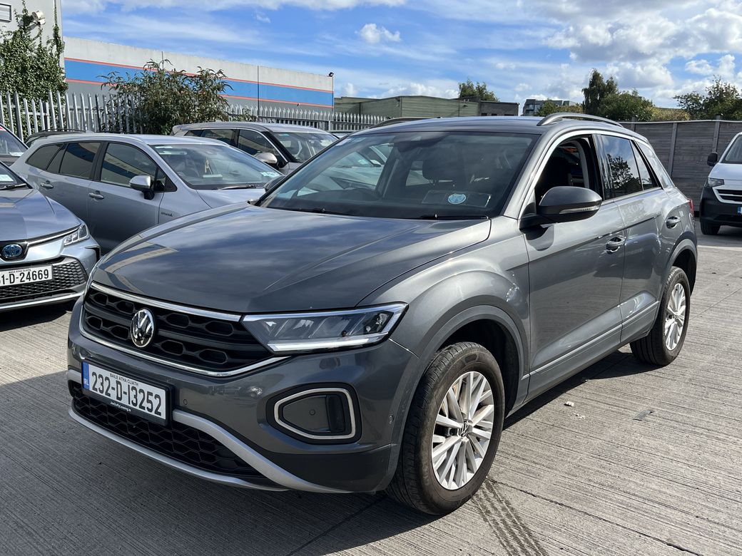 2023 Volkswagen T-Roc
