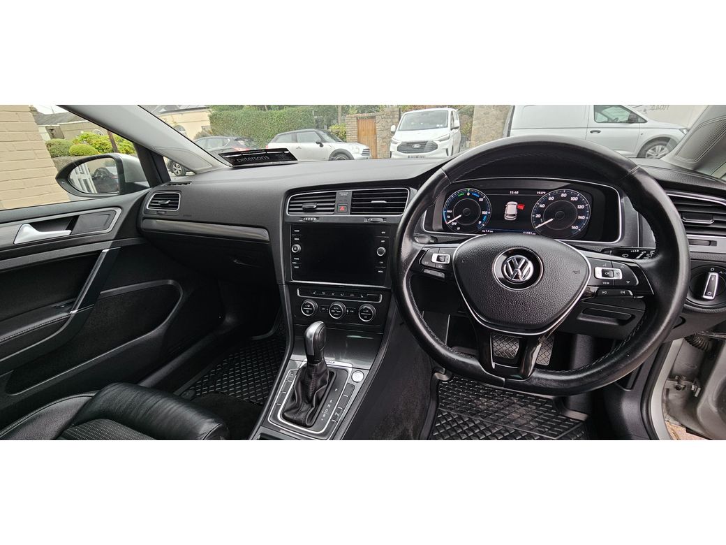 2020 Volkswagen E-Golf