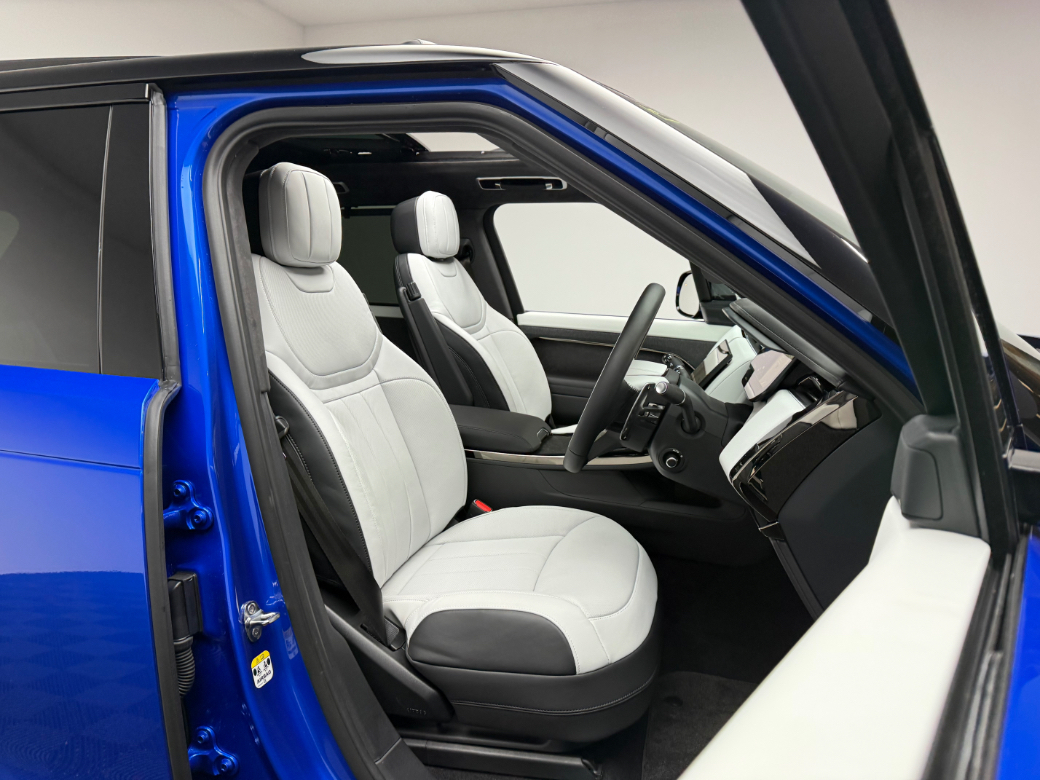 2026 Land Rover Range Rover Sport