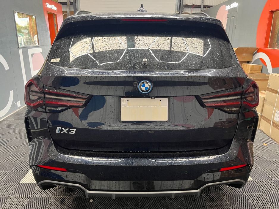 2022 BMW iX3