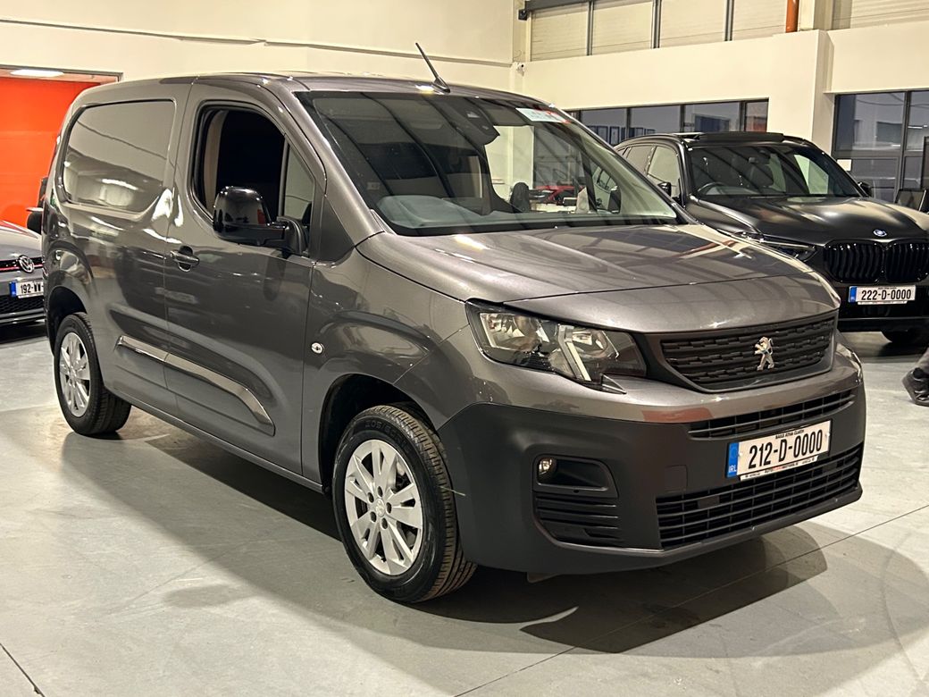 2021 Peugeot Partner