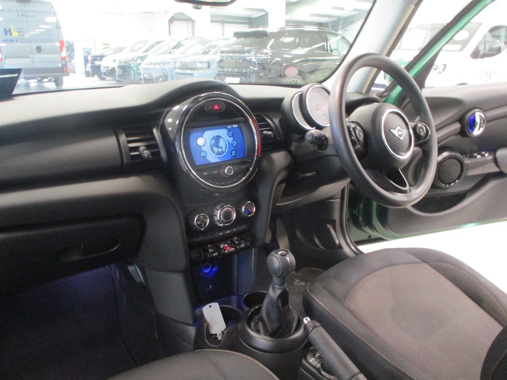 2021 Mini One