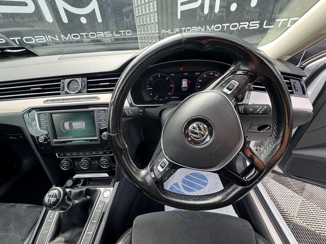 2017 Volkswagen Passat