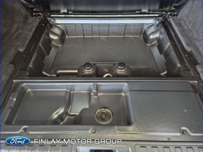 2024 Land Rover Discovery