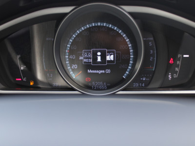 2016 Volvo V40