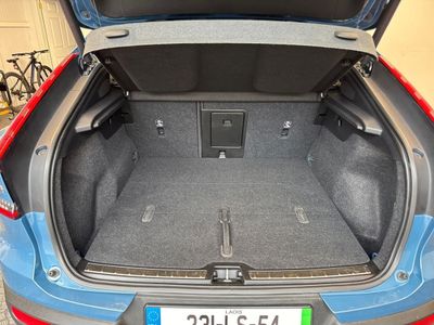 2023 Volvo C40