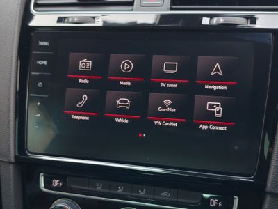 2018 Volkswagen Golf