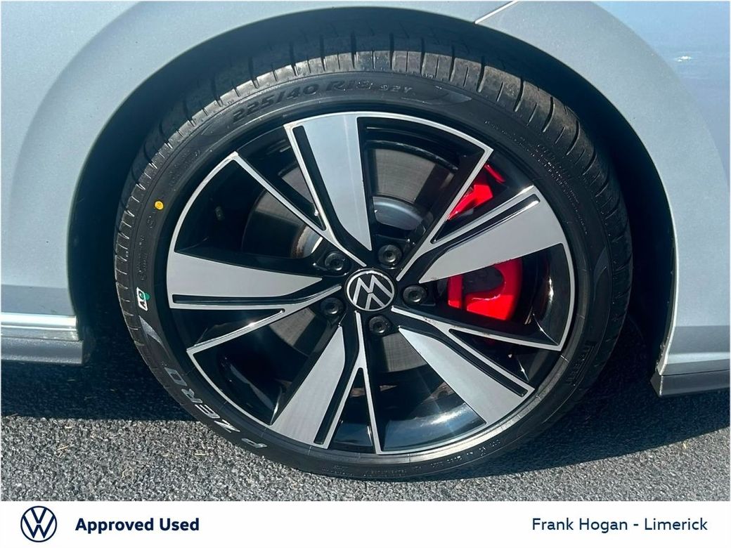 2023 Volkswagen Golf