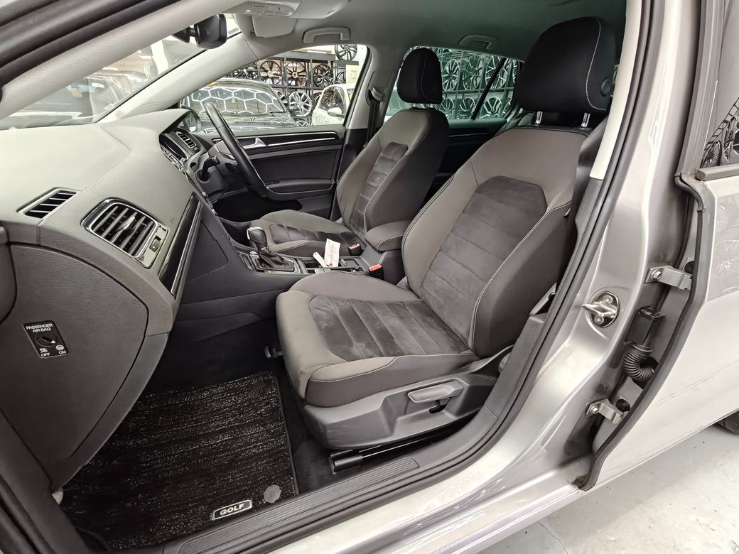 2017 Volkswagen Golf