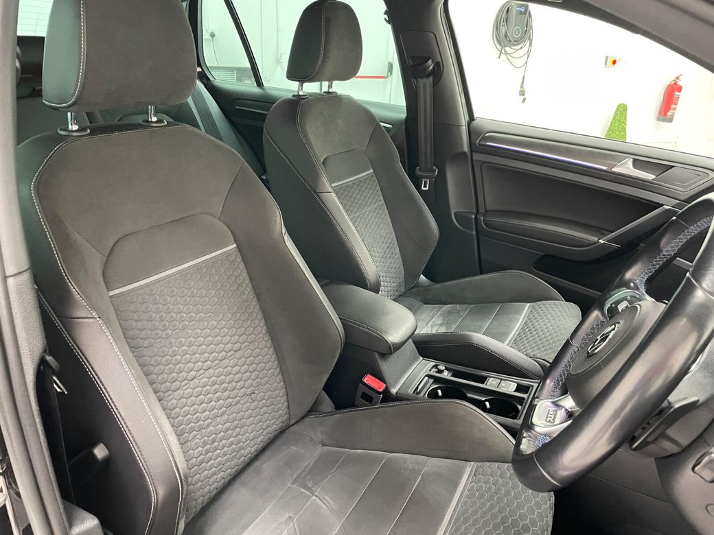 2018 Volkswagen Golf