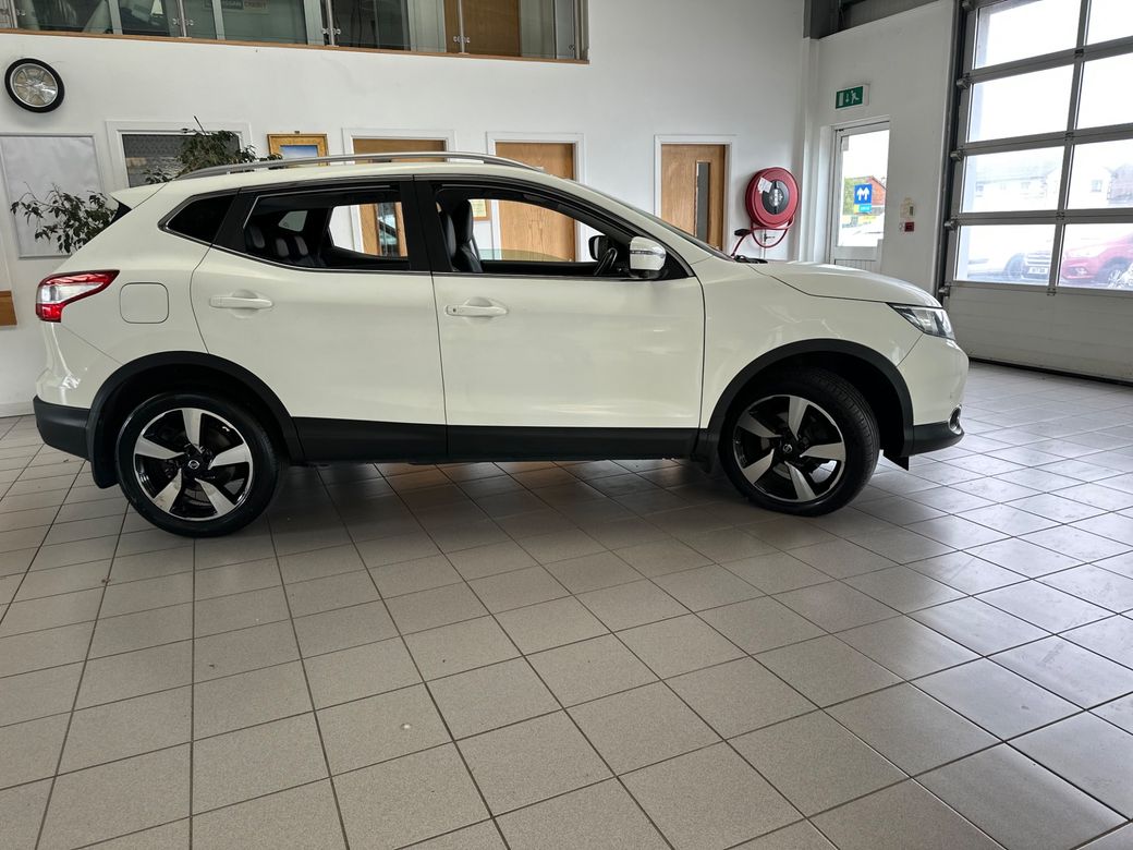 2017 Nissan Qashqai