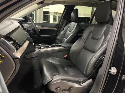 2022 Volvo XC90